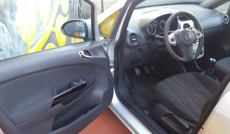 Opel Corsa 1.3 CDTi Cosmo cheio