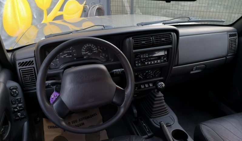 Jeep Cherokee XJ Classic 2.5 TD cheio