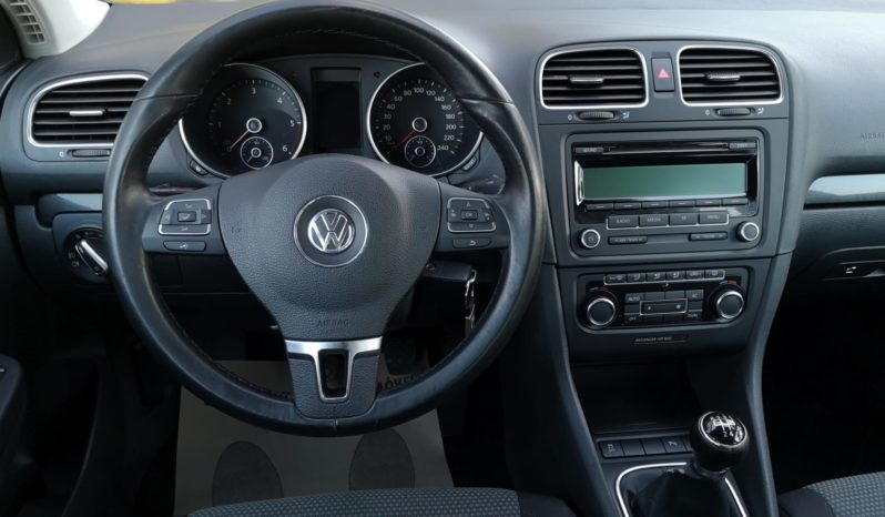 VW Golf Variant 1.6 TDI Confortline cheio
