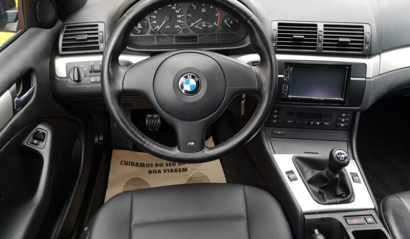 BMW 320D Touring Pack M cheio