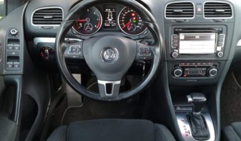 VW Golf 1.6 TDi Highline DSG cheio