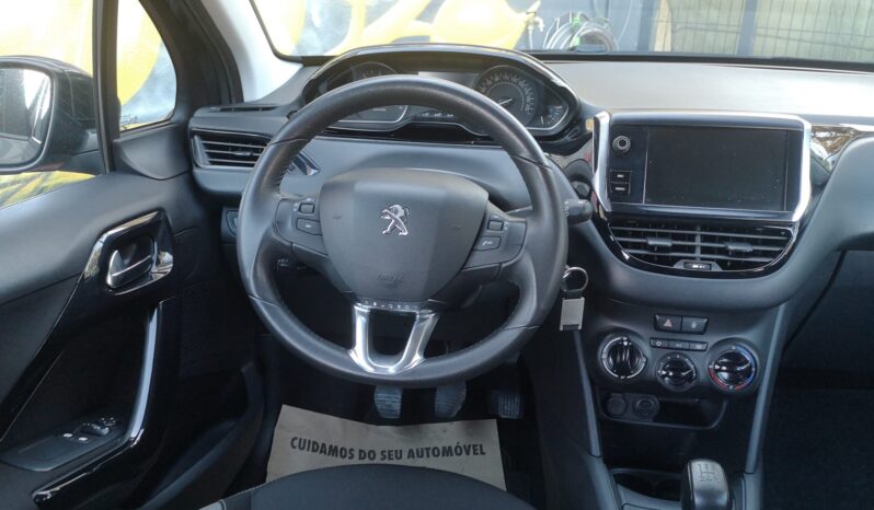 Peugeot 208 1.6 HDI Allure cheio