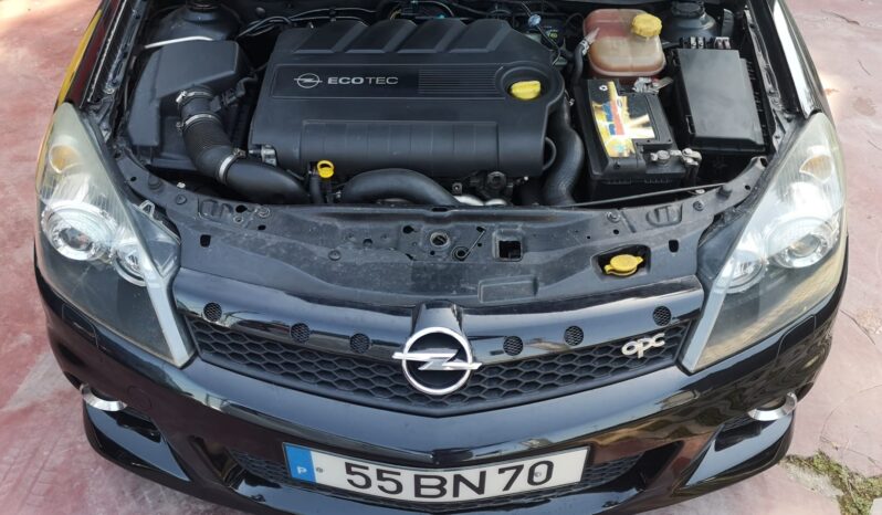 Opel Astra GTC 1.9 CDTi cheio