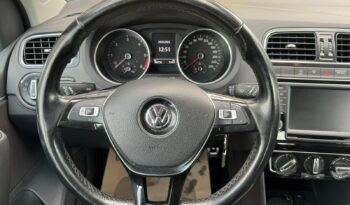 Volkswagen Polo 1.4 TDI Lounge cheio