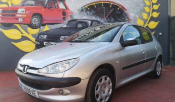 Peugeot 206 1.1 XT cheio