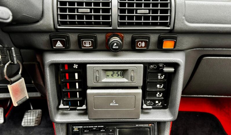 Peugeot 205 1.9 GTi cheio