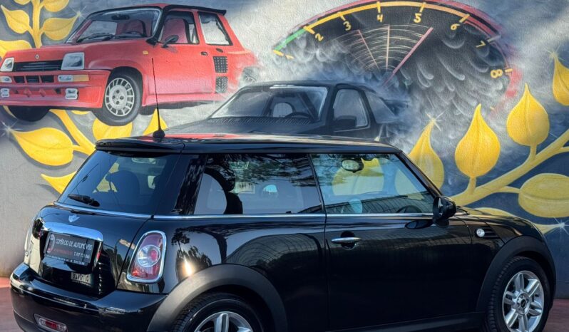 Mini Cooper One 1.6D cheio