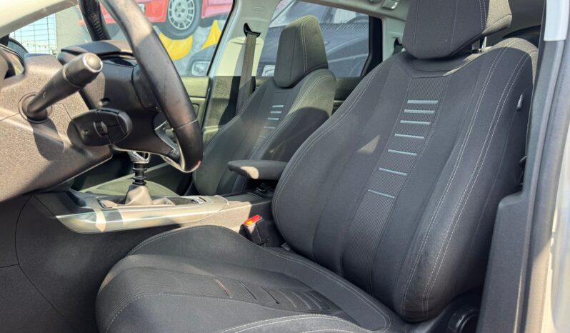 Peugeot 308 SW 1.6 e-HDi Allure cheio