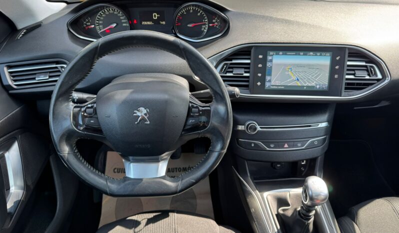 Peugeot 308 SW 1.6 e-HDi Allure cheio