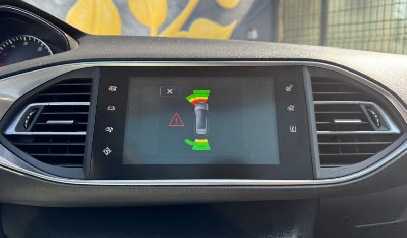 Peugeot 308 SW 1.6 e-HDi Allure cheio