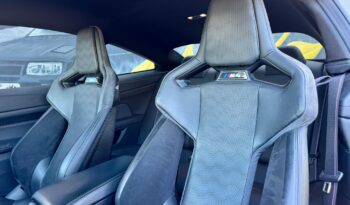 BMW M4 Competition cheio