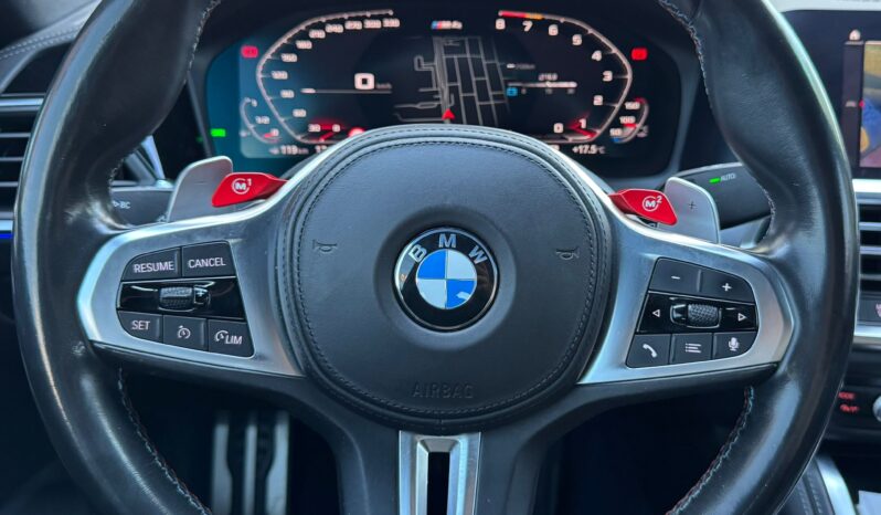 BMW M4 Competition cheio