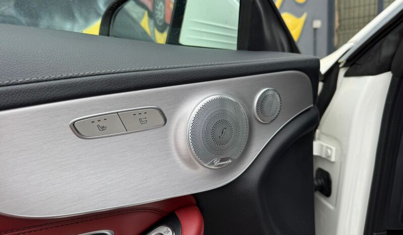 Mercedes-Benz C220 D AMG Line cheio