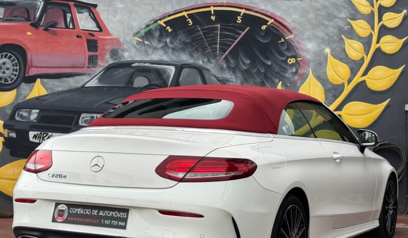 Mercedes-Benz C220 D AMG Line cheio