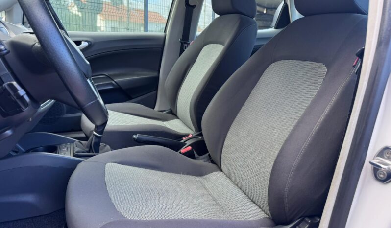 SEAT Ibiza 1.2 12V Reference cheio
