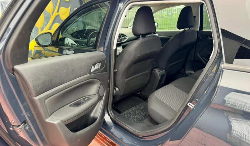 Peugeot 308 SW 1.2 Puretech Style cheio
