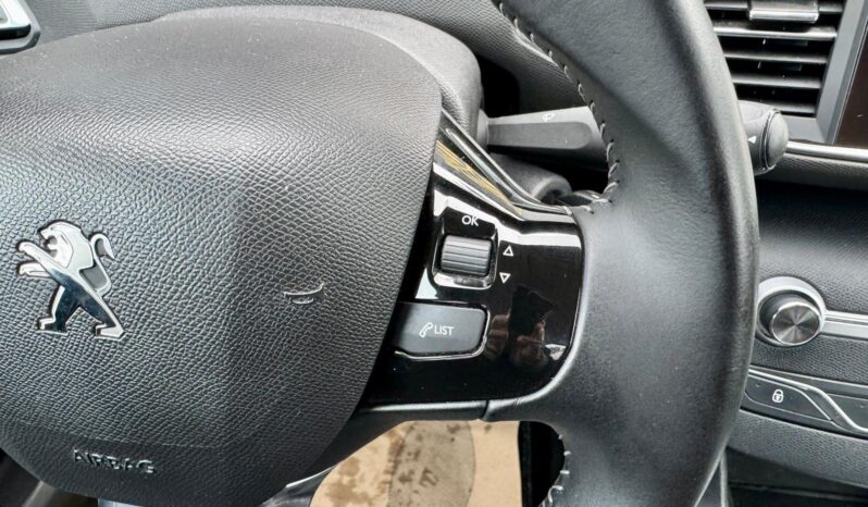 Peugeot 308 SW 1.2 Puretech Style cheio