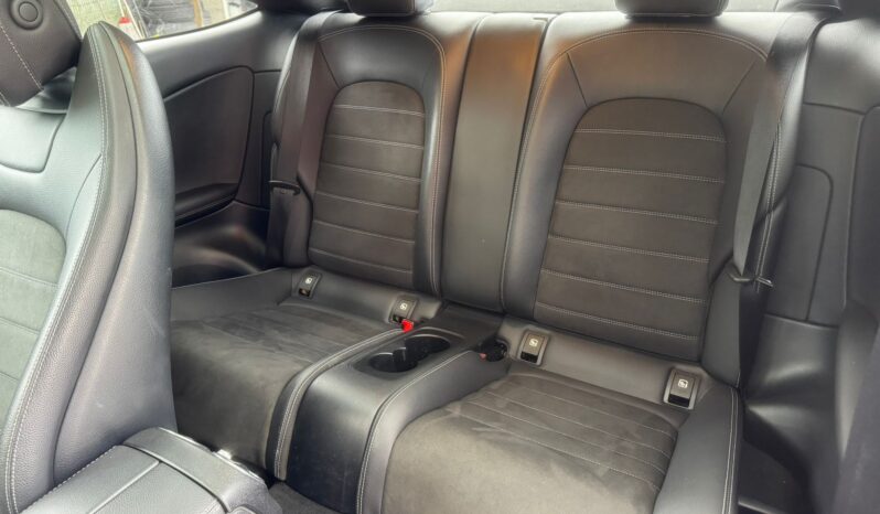 Mercedes-Benz C220 D 9G-Tronic AMG Line cheio