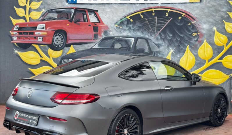 Mercedes-Benz C220 D 9G-Tronic AMG Line cheio
