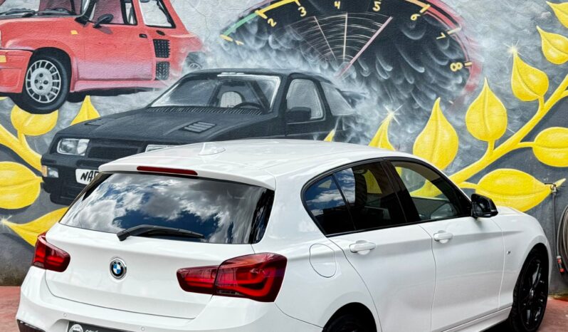 BMW 116i Pack M cheio