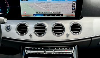 Mercedes-Benz E300 DE 4Matic 9G-Tronic Avantgart cheio