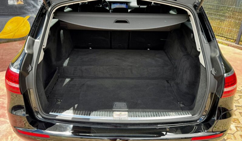 Mercedes-Benz E300 DE 4Matic 9G-Tronic Avantgart cheio