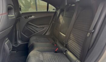 Mercedes-Benz CLA 220 d AMG Line Aut. cheio