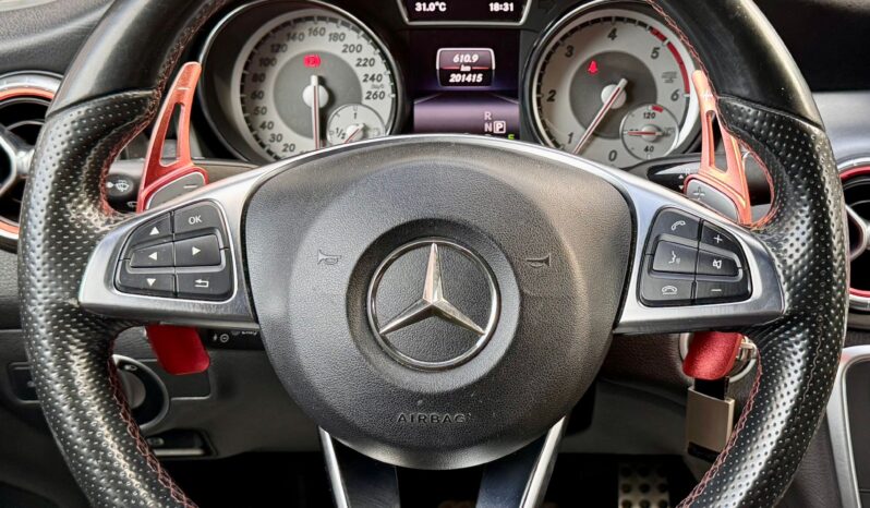 Mercedes-Benz CLA 220 d AMG Line Aut. cheio