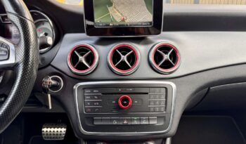Mercedes-Benz CLA 220 d AMG Line Aut. cheio