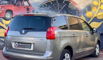 Peugeot 5008 1.6 HDi Executive CMP6 cheio