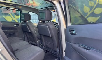 Peugeot 5008 1.6 HDi Executive CMP6 cheio
