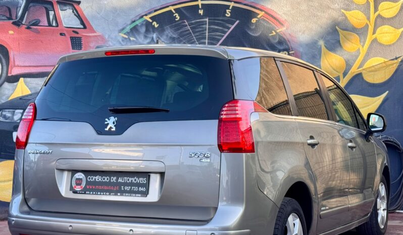 Peugeot 5008 1.6 HDi Executive CMP6 cheio