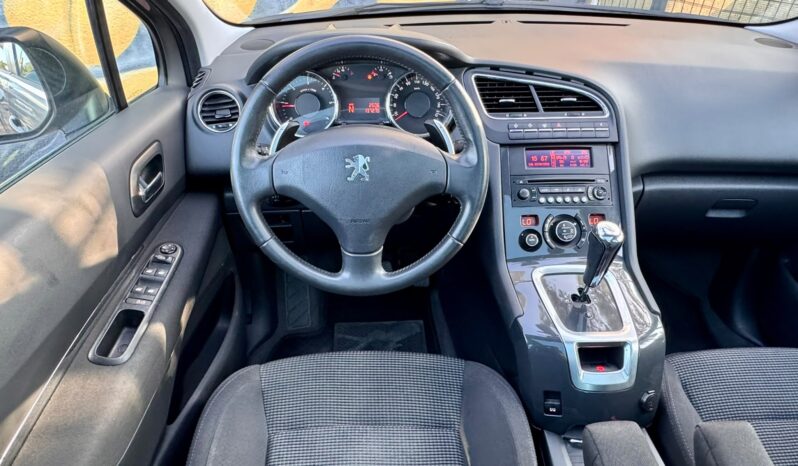 Peugeot 5008 1.6 HDi Executive CMP6 cheio