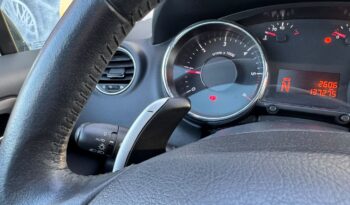 Peugeot 5008 1.6 HDi Executive CMP6 cheio