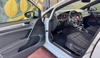 VW Golf GTI Performance BlueMotion DSG cheio