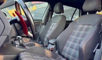 VW Golf GTI Performance BlueMotion DSG cheio