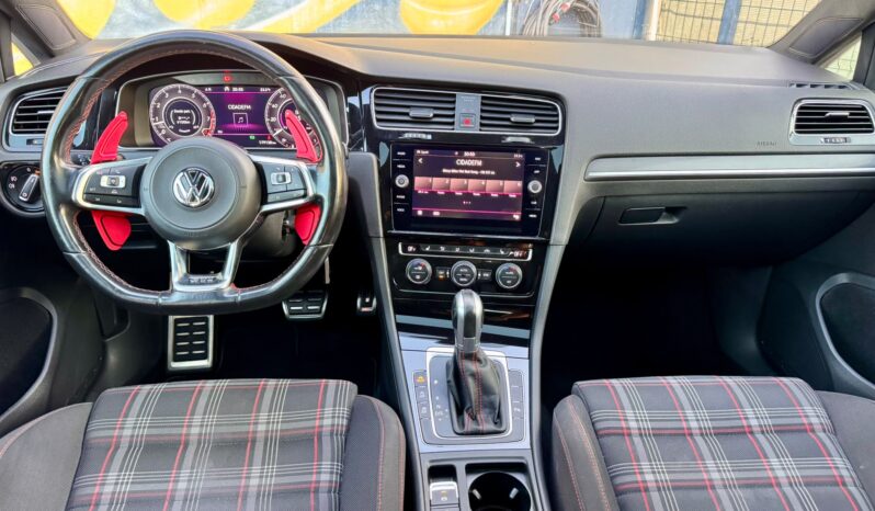 VW Golf GTI Performance BlueMotion DSG cheio