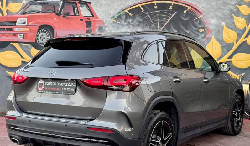 Mercedes-Benz GLA 250 cheio