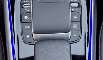 Mercedes-Benz GLA 250 cheio