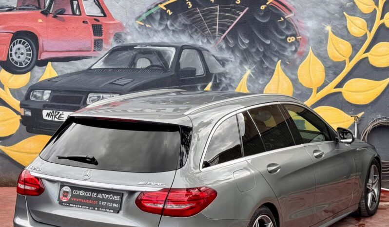 Mercedes-Benz C 250 BlueTEC AMG Line cheio