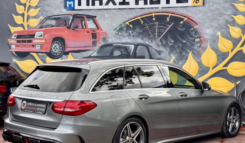 Mercedes-Benz C 250 BlueTEC AMG Line cheio