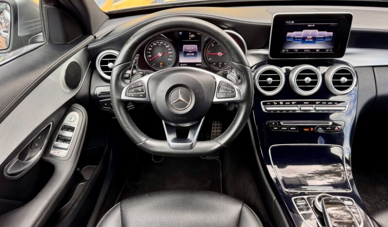 Mercedes-Benz C 250 BlueTEC AMG Line cheio