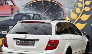 Mercedes-Benz C 220 cheio