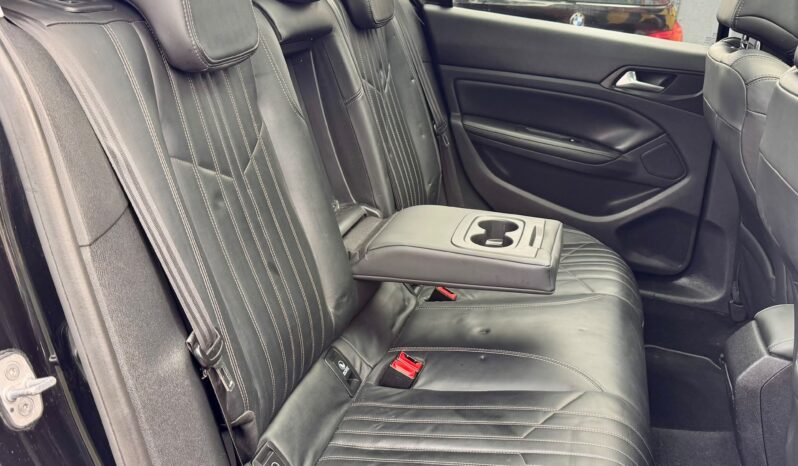 Peugeot 308 1.6 e-HDi Allure J18 cheio