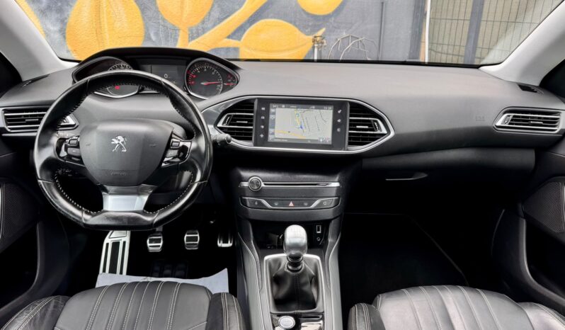 Peugeot 308 1.6 e-HDi Allure J18 cheio